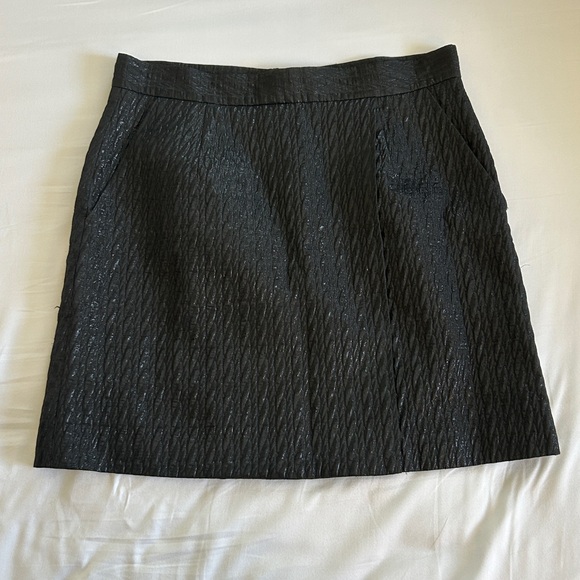 BCBGMaxAzria Textured Black Mini Skirt - Picture 1 of 4
